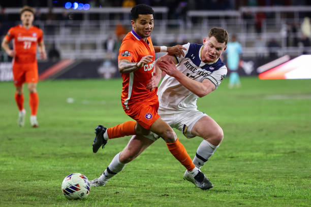 上半场打满 上半场打满